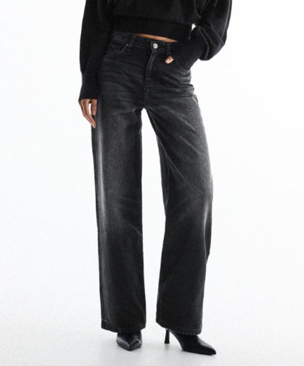 Bershka Wide Leg Baggy Jeans Black Vintage Wash High Rise Women's 8